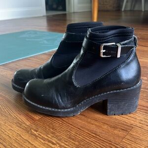 LIPSTIK Black Ankle Boots with buckle